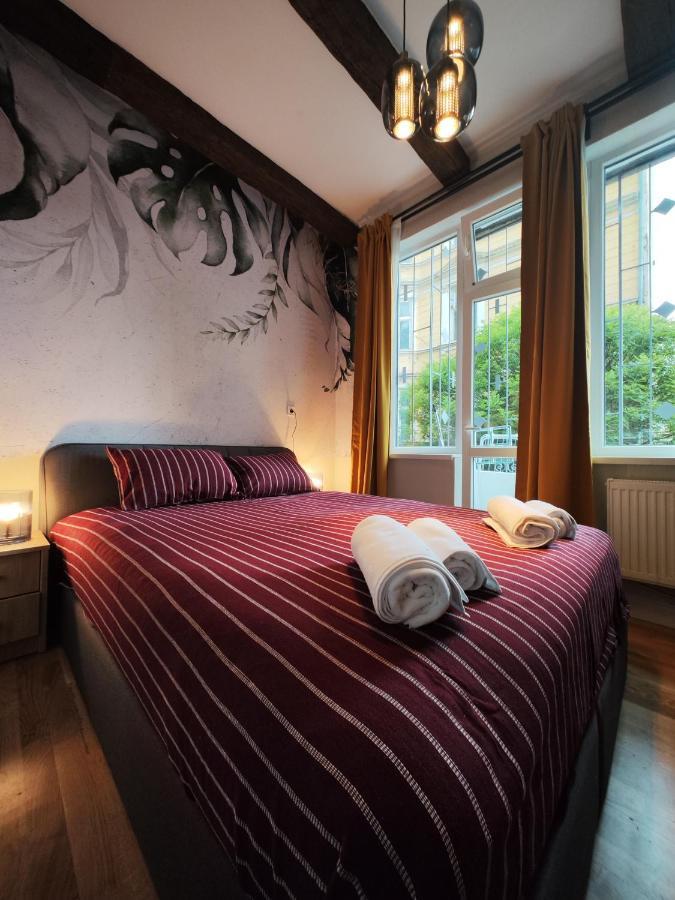 Apart Lion Bridge Self Check In Apartman Szófia Kültér fotó
